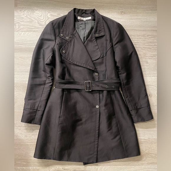 Kenneth Cole trench coat - Picture 2 of 6